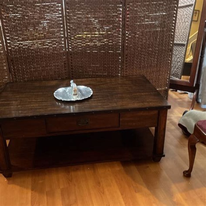 Does Jeromes take old furniture