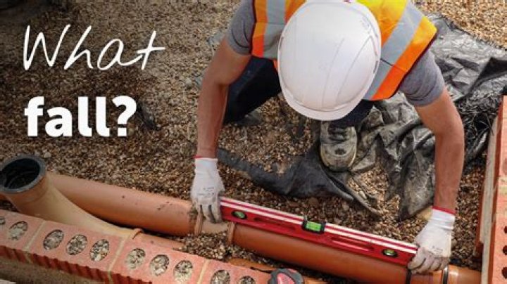 How do you measure fall for drainage