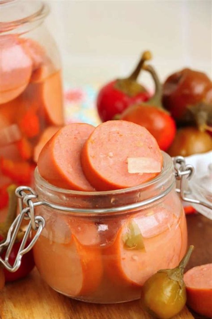 How long can you keep pickled bologna