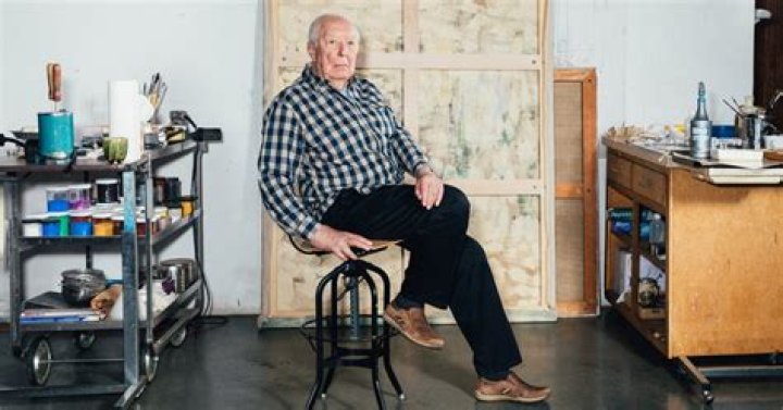 Is Jasper Johns still alive