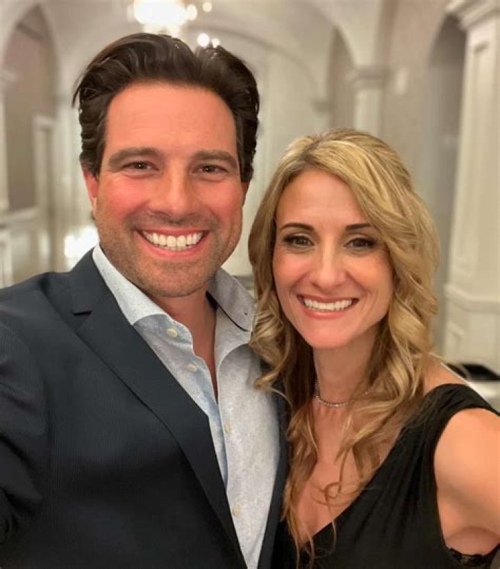 Scott Mcgillivray - How To Discuss
