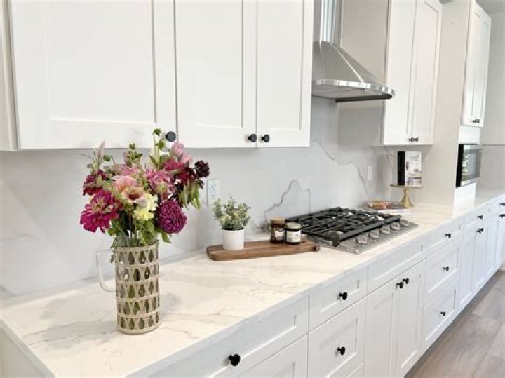 What color quartz countertops go with white cabinets