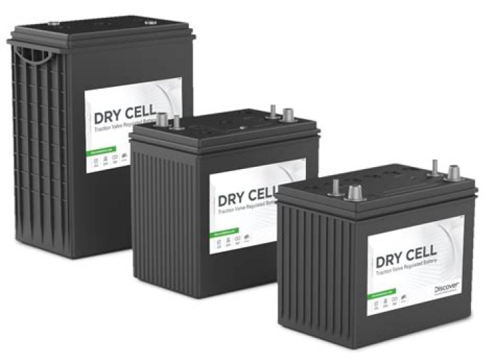 What devices use dry cell batteries