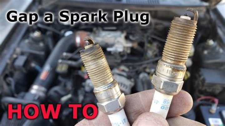 What does gapping a spark plug mean