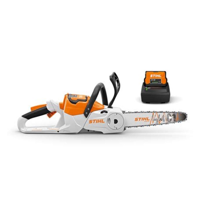 What is the lightest chainsaw