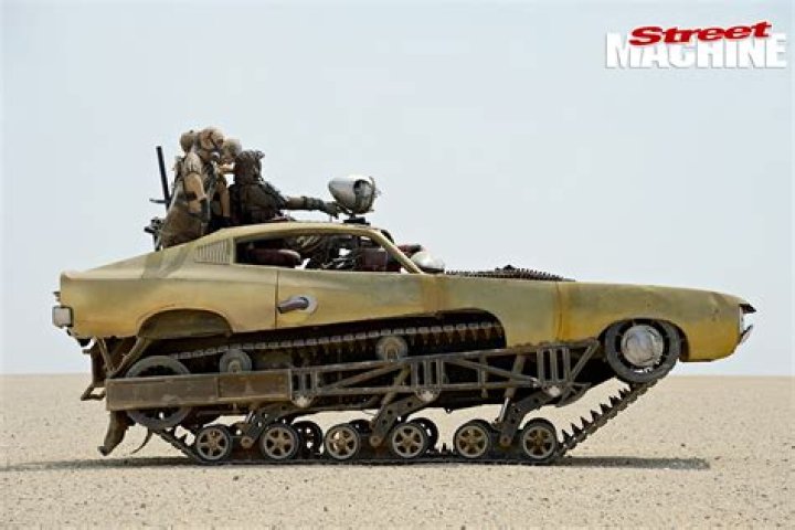 Who built the cars for Mad Max
